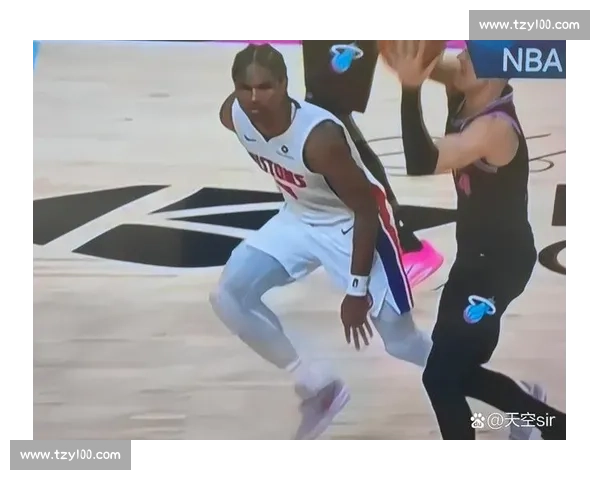NBA直播焦点战热火迎战雷霆东西部强强对话全程看点解析前瞻 NBA直播焦点战热火迎战雷霆东西部强强对话全程看点解析前瞻